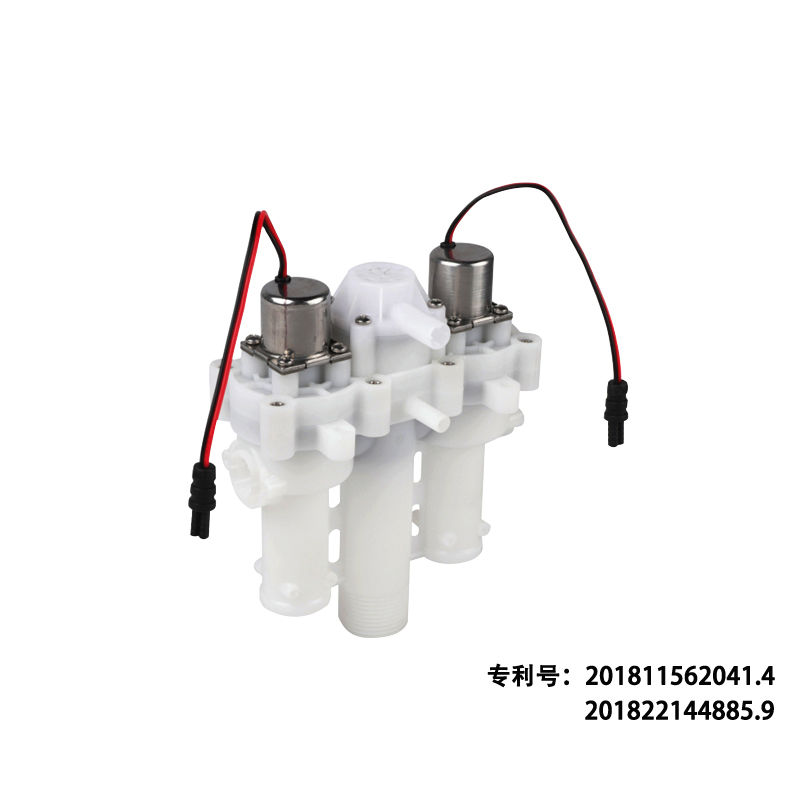 Intelligent toilet flushing system